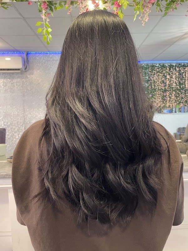 EVs Hair & Beauty โ photo from its Google Maps listing